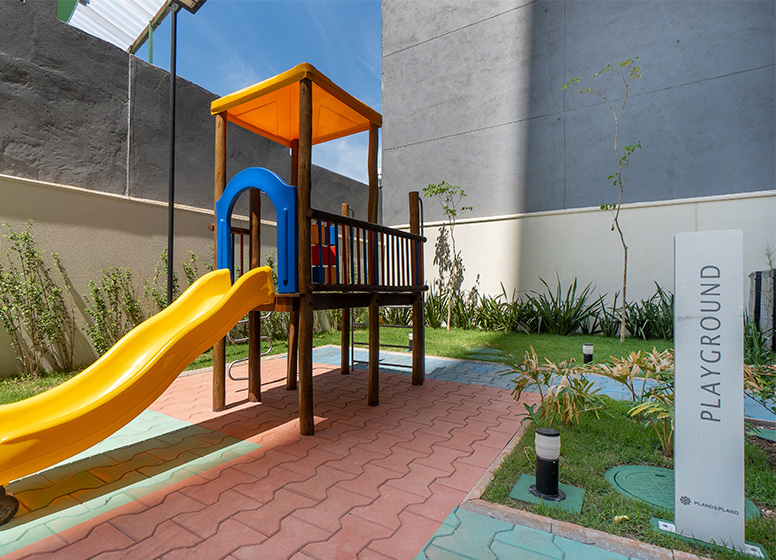 Playground - Vila Anhaia Mello